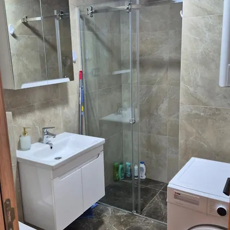 Srebrna Pahulja 兹拉蒂博尔