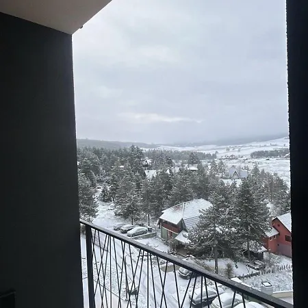 公寓 Srebrna Pahulja 兹拉蒂博尔